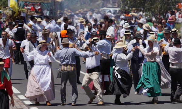 Peregrinación de la Romería de Fátima Valle San Lorenzo